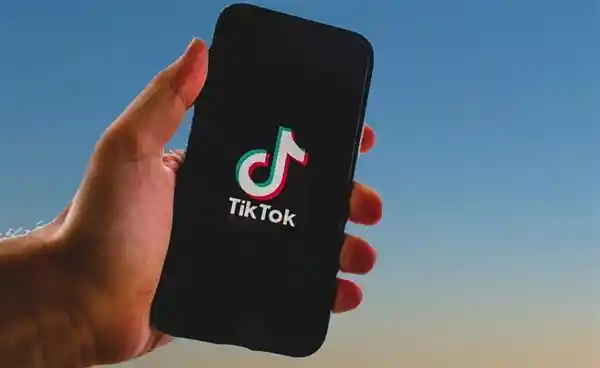 美国新总统释放喜爱之意，承诺不封禁TikTok