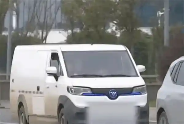 新能源货车保险费用飙升，11万车价保费高达2万并面临拒保风险