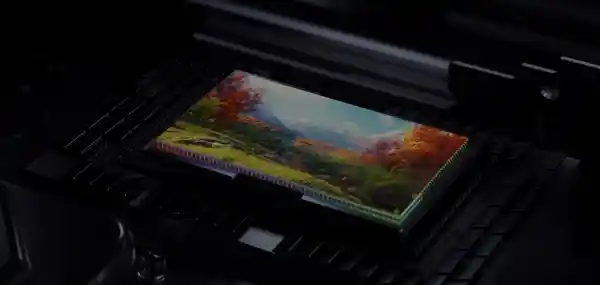 华为Mate 70 Pro+红枫影像透镜下的绝美世界