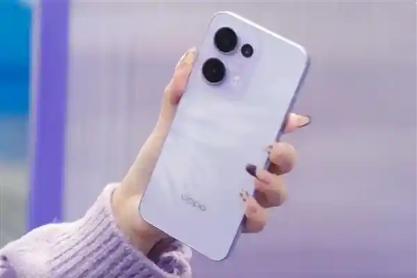 OPPO Reno13系列惊艳登场：冷雕玻璃机身，性能不凡，国补低至2209元