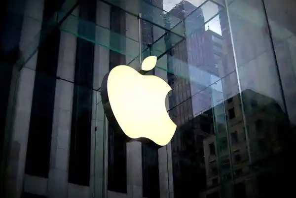 安卓旗舰手机纷纷弃用8GB内存，苹果iPhone独守一方！
