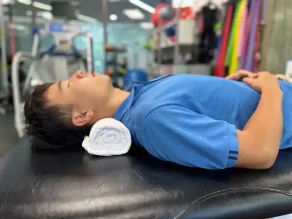 睡眠专家警告：这种睡姿正在毁掉你的健康