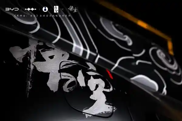《从缺席到称霸：上海车展见证中国汽车新势力的崛起》