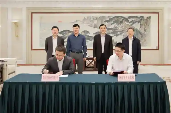 济南市政府携手百度集团，共绘人工智能产业新蓝图