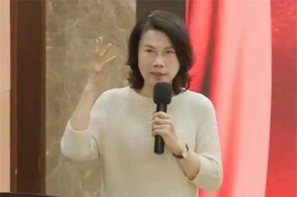 董明珠独家回应：孟羽童离职真相揭秘——是破冰之举还是营销噱头？
