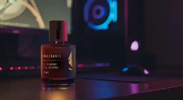 索泰发布电竞界黑科技：F5电竞香水，让你在游戏中闻香制胜！