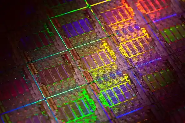 Intel 18A工艺突破：良率反超三星2nm引关注