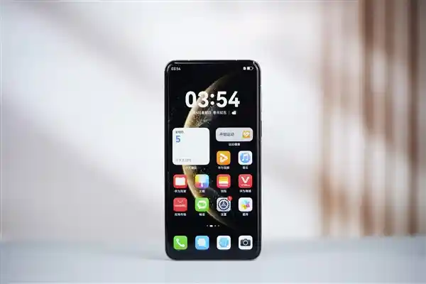 华为Mate 80重磅来袭：eSIM+低轨卫星通信双加持，科技再突破