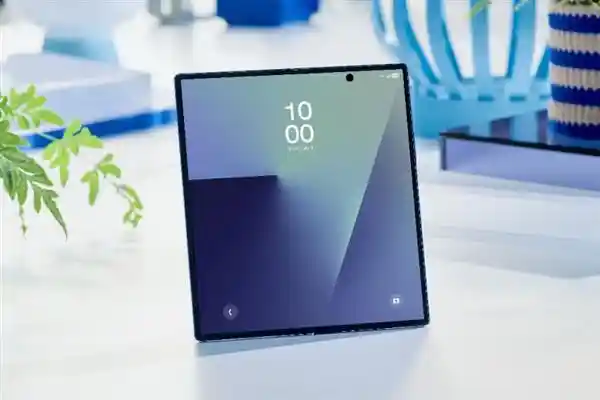 三星Galaxy Z Fold7：折叠屏手机的未来已来