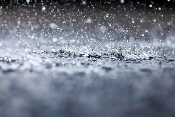 秋老虎发威！三预警齐至，40℃高温席卷多地